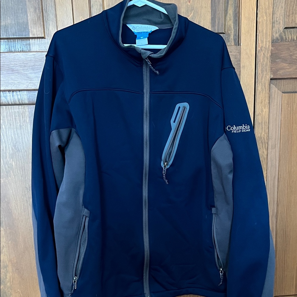 Columbia Men's Navy and Gray Performance Jacket
